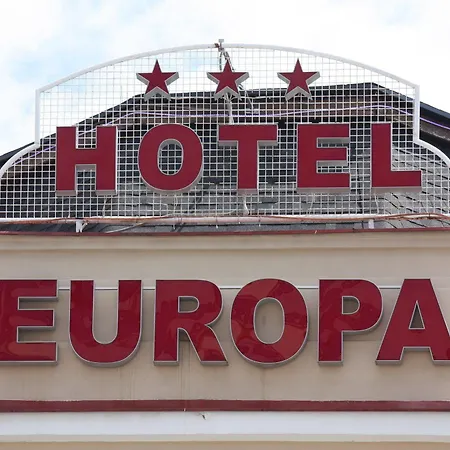 Europa 3*